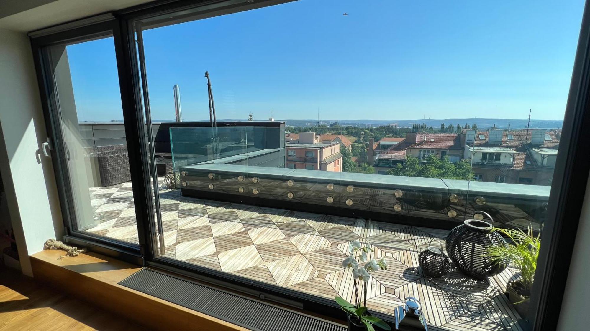 Apartman Se Saunou A Terasou S Vyhledem Na Brno Exterior foto